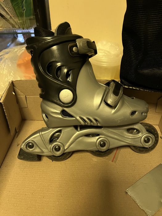 Продам детские ролики б/у.