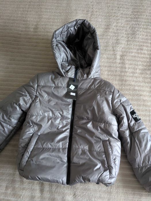 Продам нову курточку