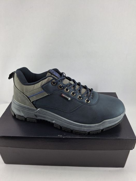 Sapatos homem tamanho 41,42 e 44