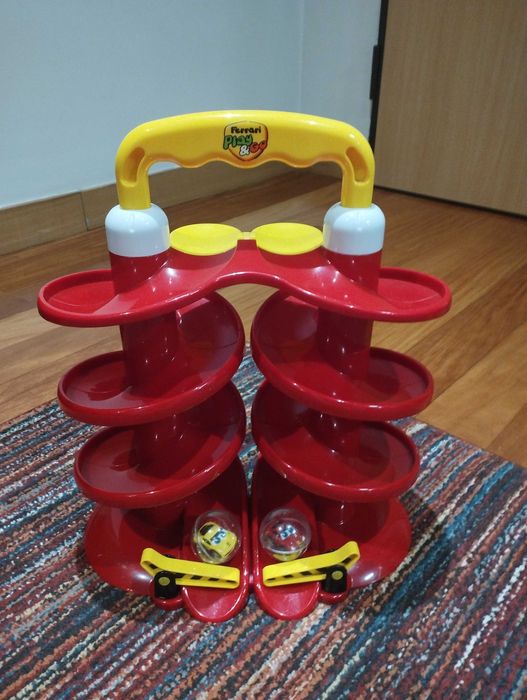 Pista Ferrari +18 meses