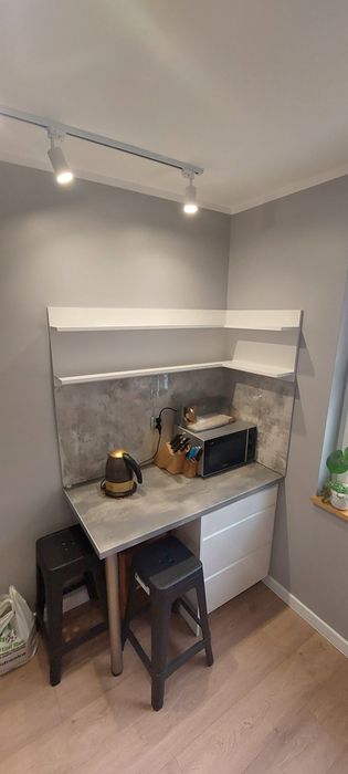 Skręcanie i montaż mebli