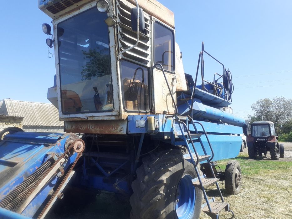 Продам комбайн Енисей-м мтз-82
