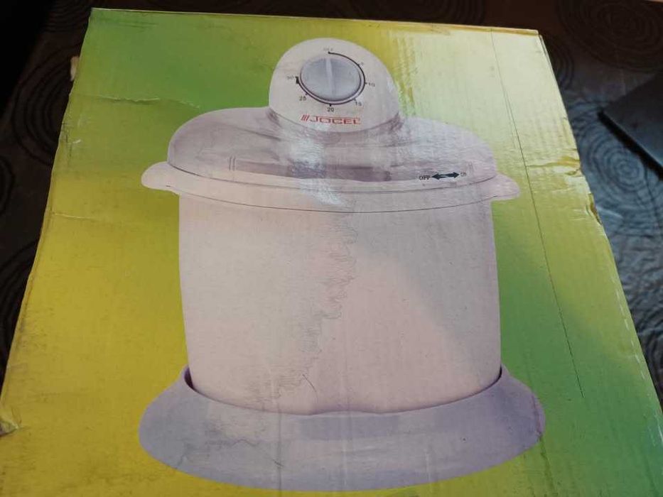 Máquina de Fazer Gelados Jocel  (Na Caixa)