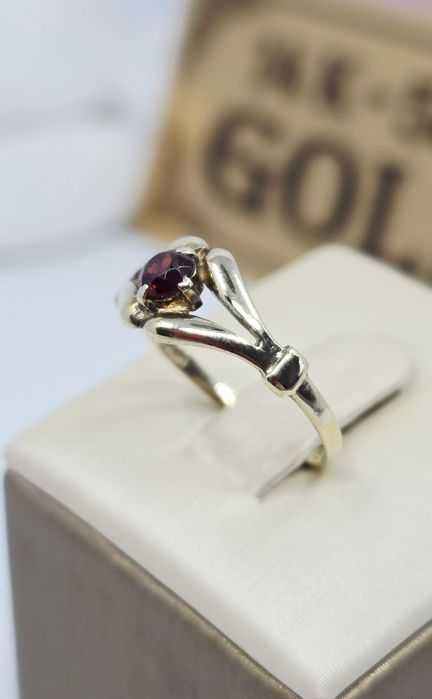 Złoty pierścionek z oczkiem próba 585 14k Używane