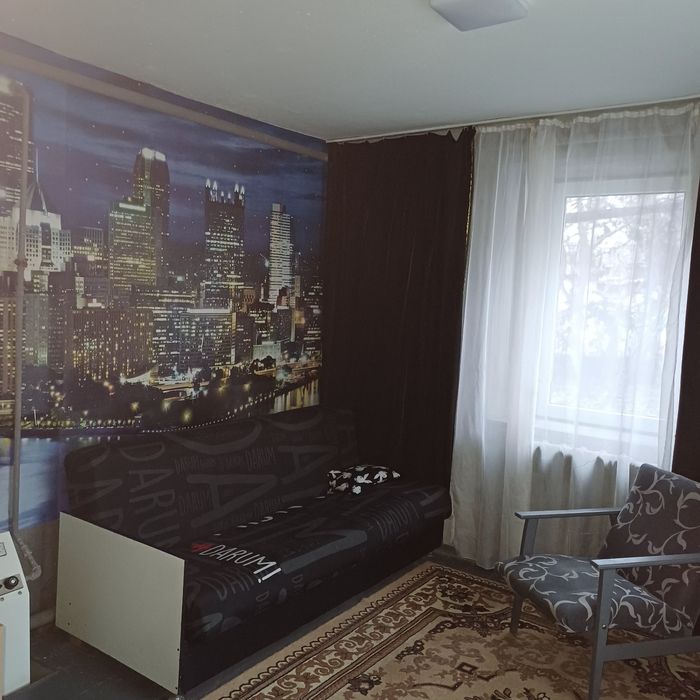 Продається будинок з усіма зручностями та жилою літнею кухнею.