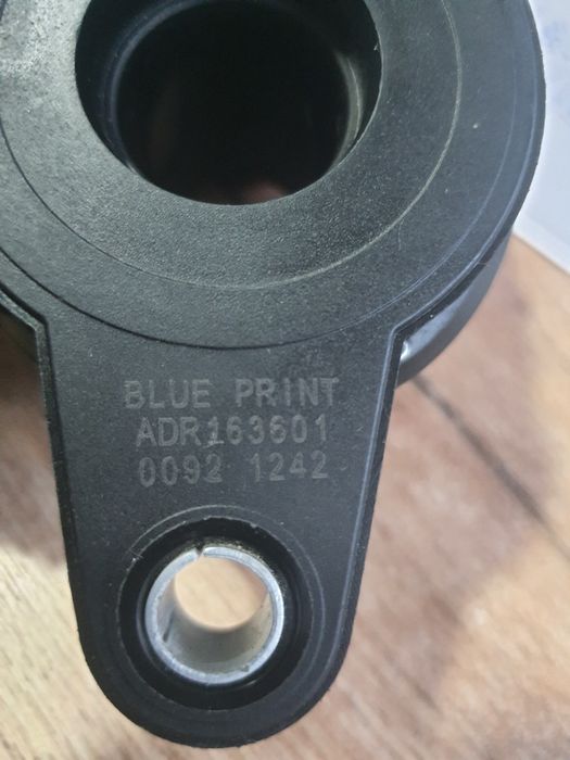 Вижимний підшипник renault , Рено