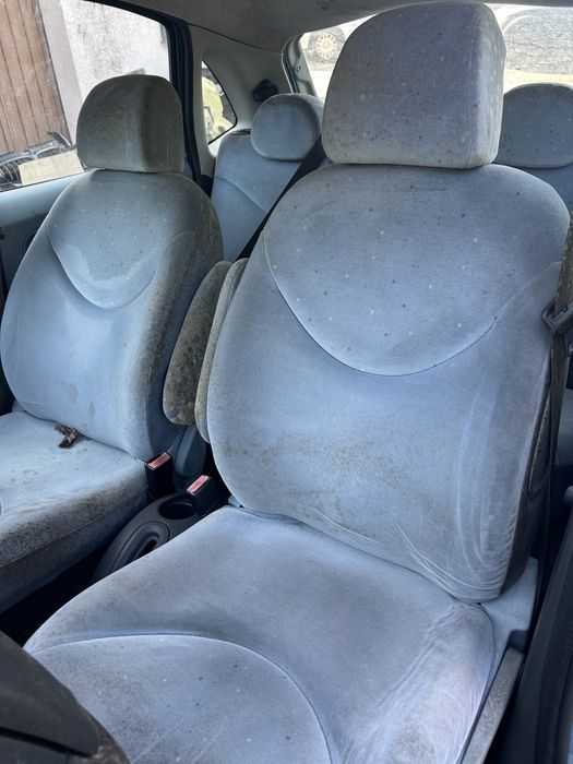 Material citroen c3