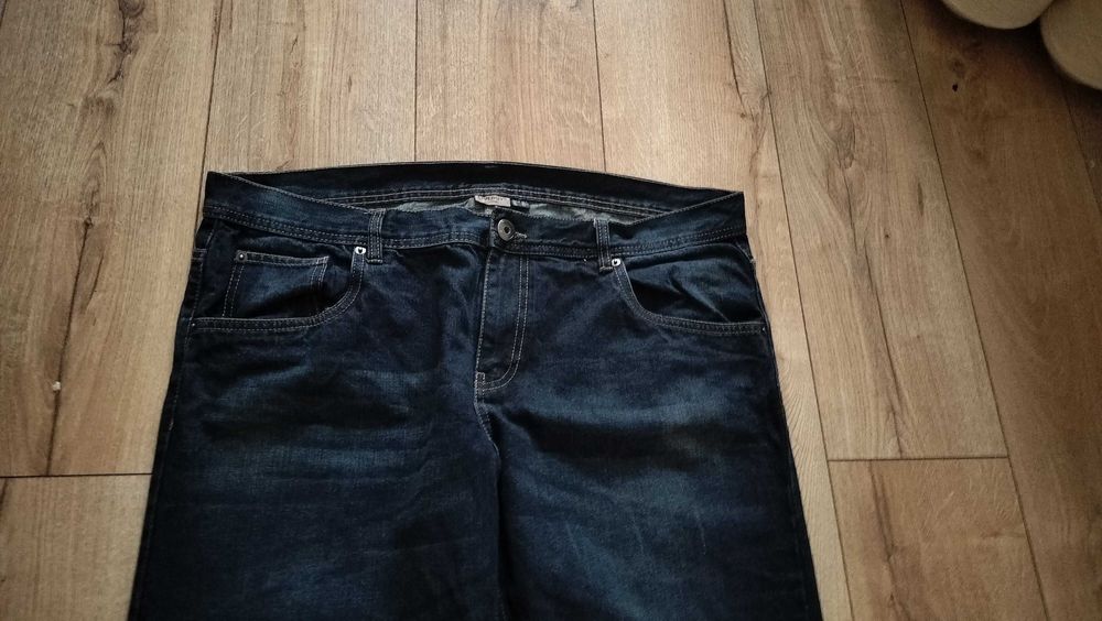 Spodnie męskie 3XL klasyczne miękkie jeansy Livergy pas106