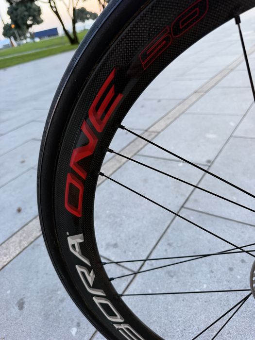 Rodas Campagnolo Carbon Bora One 50