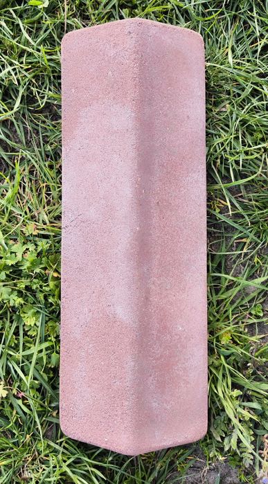 Daszek dwuspadowy betonowy