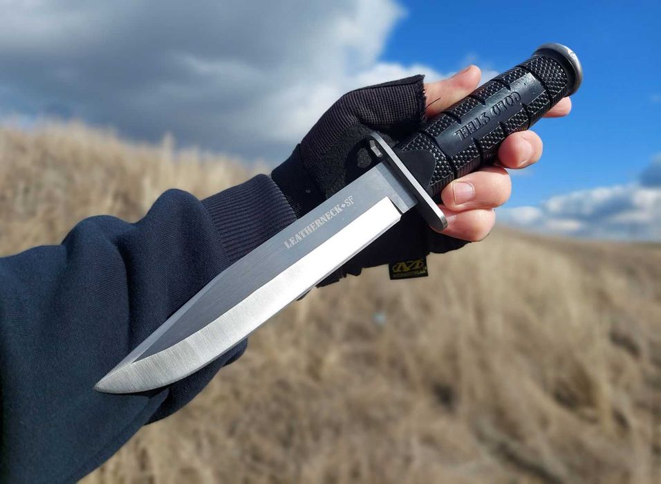 Тактический армейский нож Cold Steel Leatherneck S/F фонарик,огниво