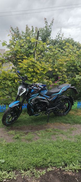 Продам Mustang st 200