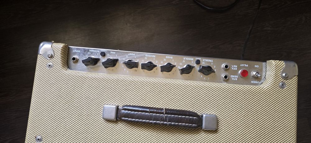 Peavey Classic 30 комбо підсилювач