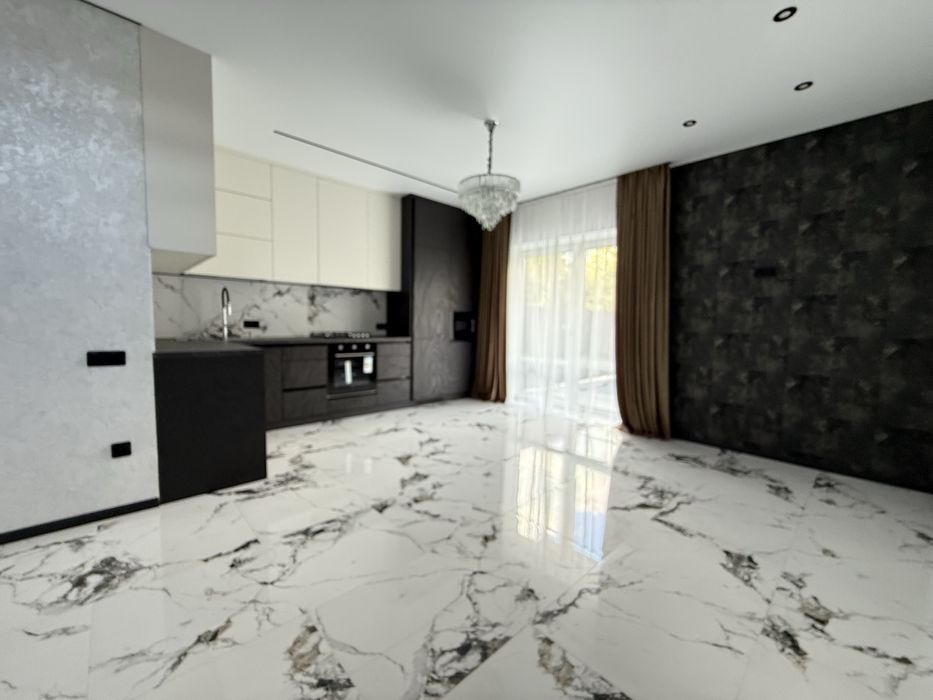 Продам дуплекс з ремоном