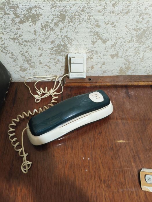 Телефон навесной стационарный Panaphone KX-T1888