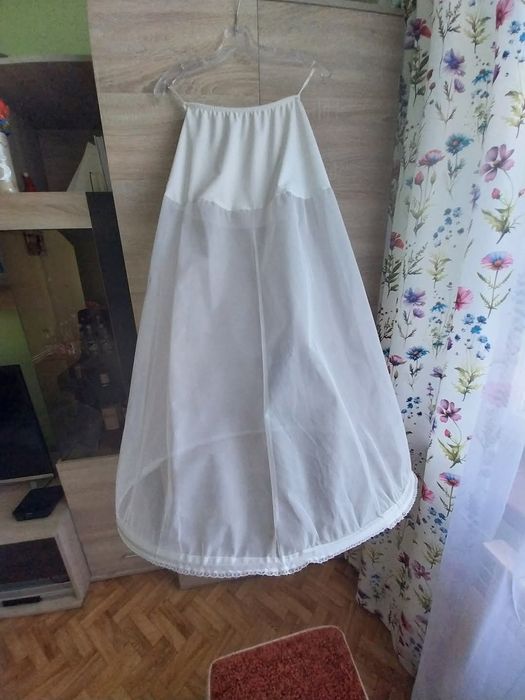 Sprzedam piękną suknie ślubną