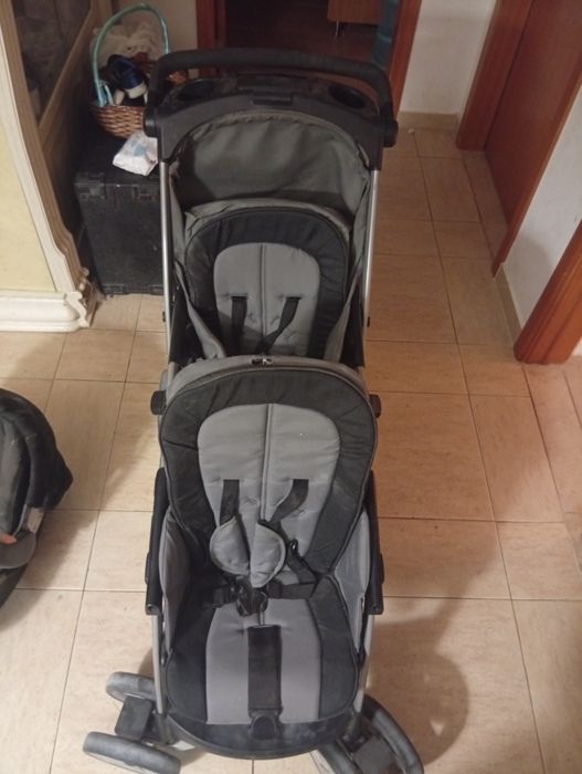 Carrinho bebe  com ovos