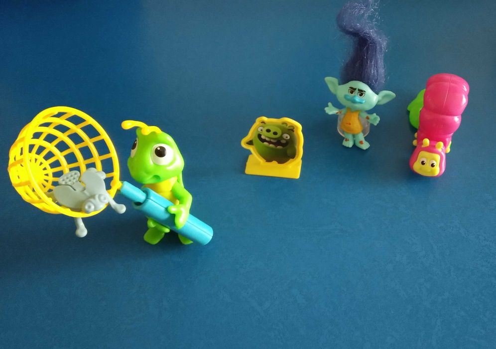 Киндер сюрприз машинки,тачки,гонки, авто