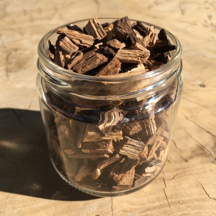 Дубова щепа дубовые чипсы для коньяка 100 г на 10 л