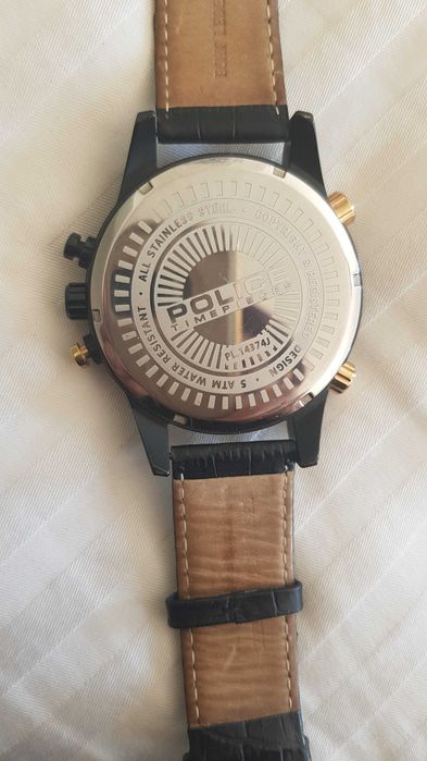 Atenção novo preço.Relógio Police original moderno e desportivo.