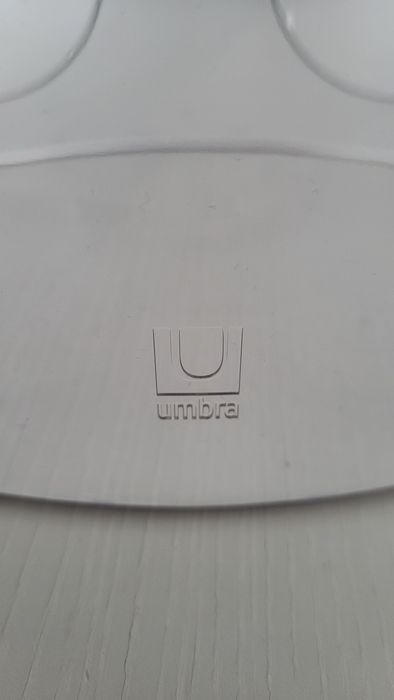 Umbra Stojak na wino grapevine, plastikowy, przezroczysty, na 6 butelek (jak nowy)