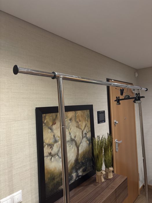 Cabide/Charriot com rodas aço cinza 108-168,5x53x185,5 cm Spaceo