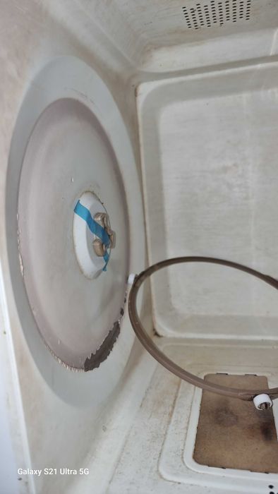 Microondas a funcionar