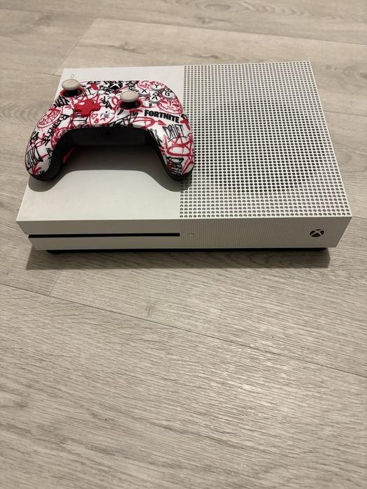 Xbox one s или Хбокс ван с!