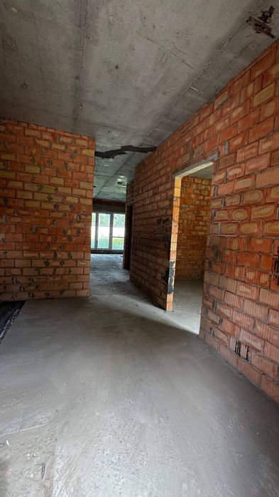 Кутовий таун 119 м2 по вигідній ціні. Податки 2%. Ворзель .