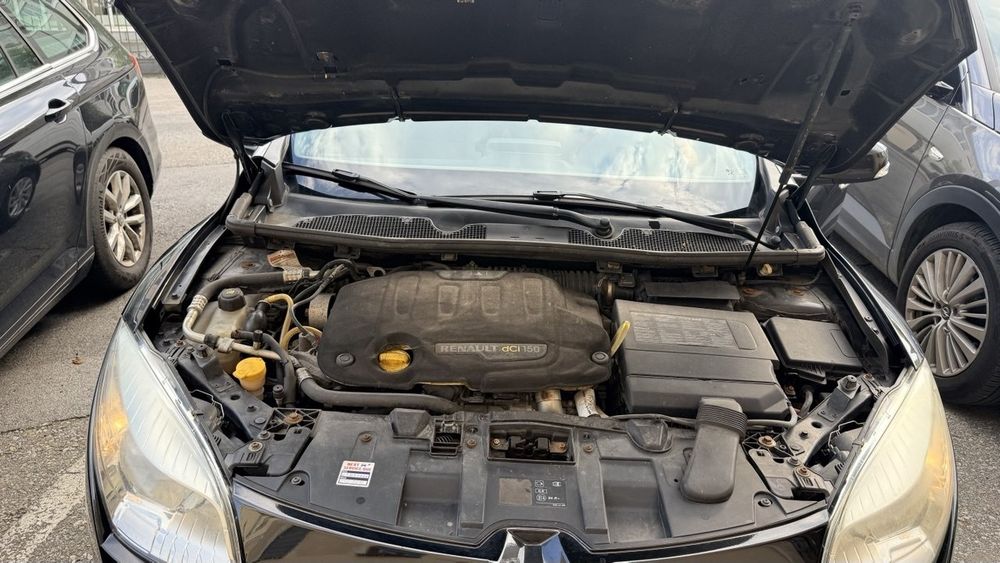 Продам власне авто Renault Megane ,автомат, 2.0 дизель,  2010 року .