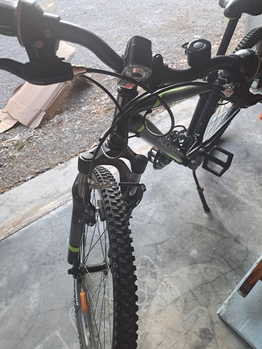 Bicicleta Criança 
BTT criança EXPL 500 24" 9-12 anos preto