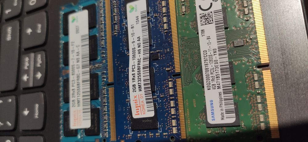 Продам ,оперативную,память.