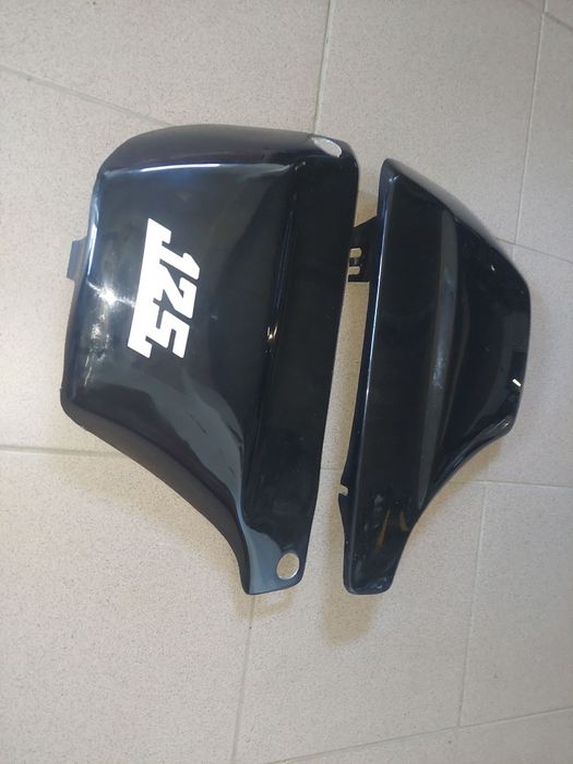 Sprzedam nowy kpl naprawczy odlony boczne boczki rama wsk125 garbuska