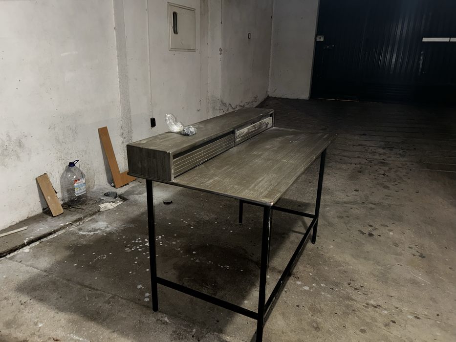 Vendo messa com duas gavetas