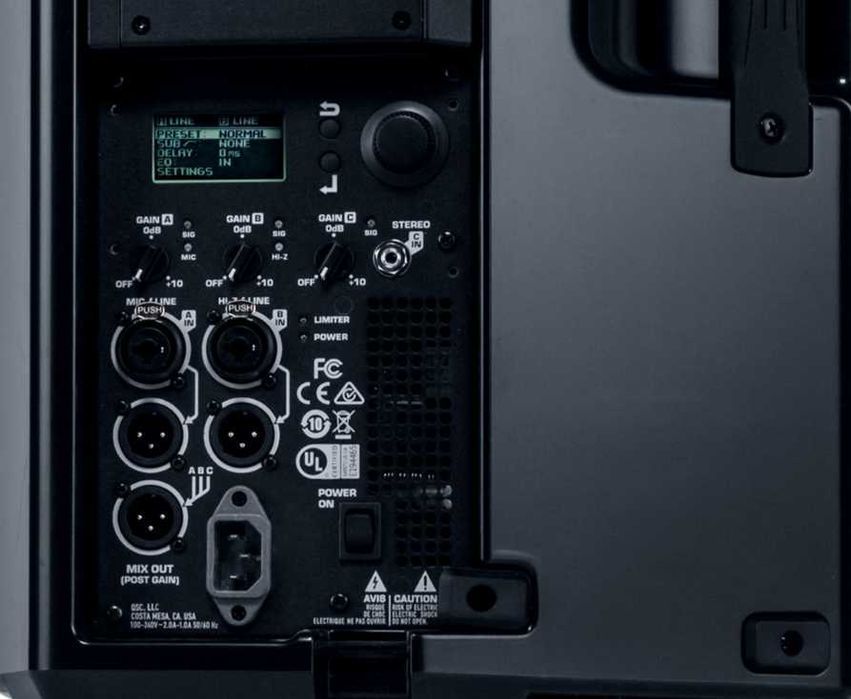 QSC K 12.2 Coluna Amplificada 2000W 132dB 12"