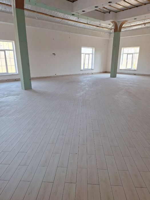Оренда комерційного приміщення, 592 м², с. Солуки