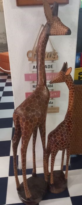 2 Girafas  decorativas grandes