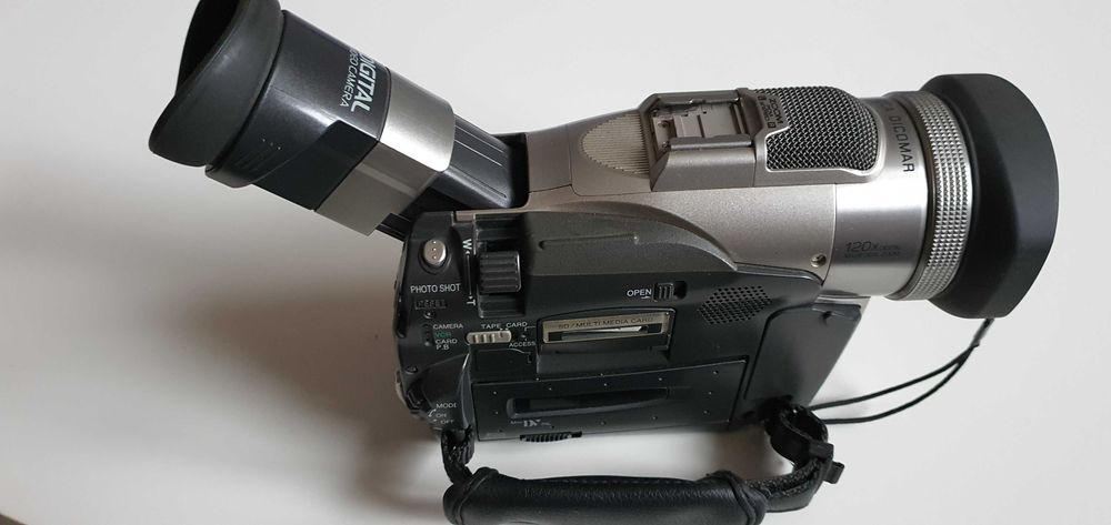 Kamera Panasonic NV-MX 300