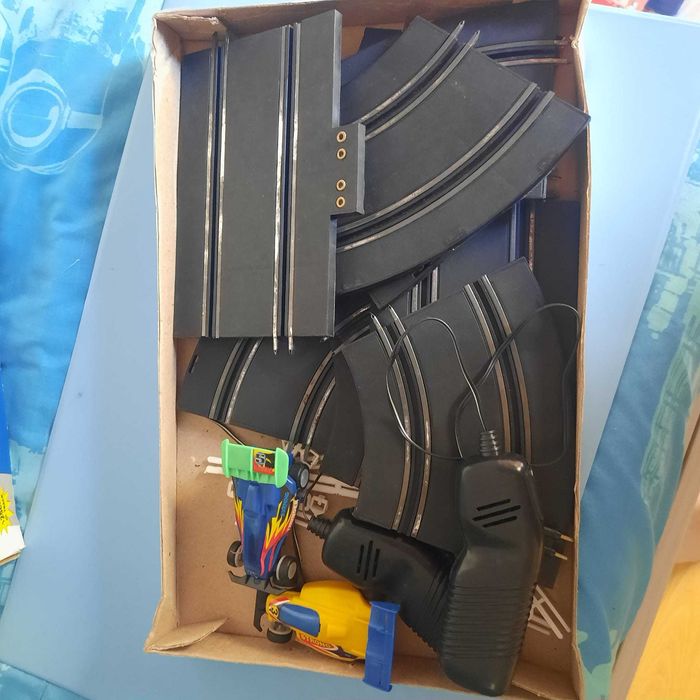 Pista de Carrinhos Turbo Chargers (Slot Car)