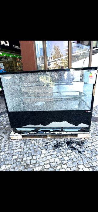 Vitrine refrigerada
