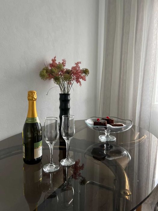 ЗІ СВІТЛОМ!! 2-на квартира ЛЮКС ЦЕНТР кондиціонер подобово, погодинно