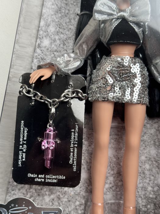 Bratz Stylin Charmz Jade Братц Стайлін Джейд із браслетом новинка