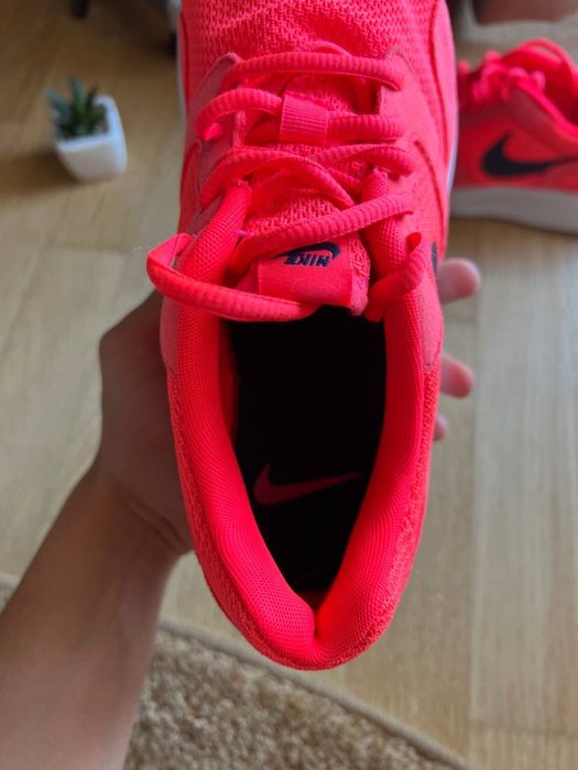 Красовки Nike як нові