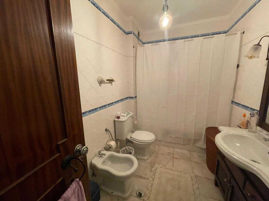 Apartamento T3 em frente à Mário Beirão para arrendamento