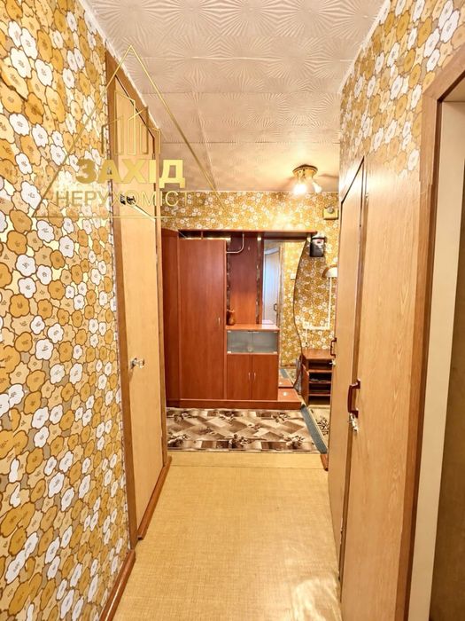 Трикімнатна студія 58 м², 2 поверх, неподалік ЦЕНТРУ