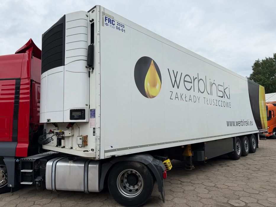 Schmitz Cargobull CARRIER VECTOR 1850 / 7 CM GRUBA ŚCIANA / 4 ZAMKNIĘCIA DRZWI / DRUKARKA / KOSZ PALETOWY / OŚ PODNOSZONA / DIESEL+ELEKTRYK / 2010 ROK !!  OŚ PODNOSZONA / Najmocniejszy agregat Carrier VECTOR 1850 / Drukarka