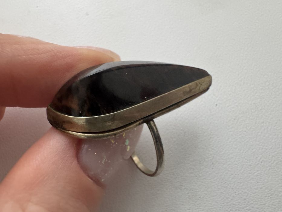 Прикраса  з натуральним каменем