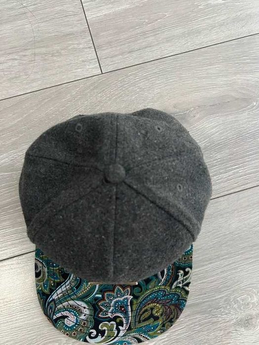 Czapka z Daszkiem Hater Snapback Metal Badge Paisley Szara Vintage