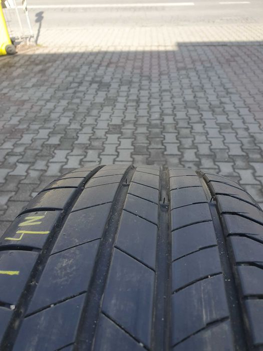 Opony letnie 215/55/18 Kumho 2025r 4szt