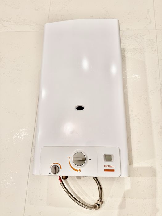 Gazowy przepływowy podgrzewacz wody EUROSTAR 11L  (Piecyk Junkers)